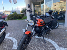 Carica l&#39;immagine nel visualizzatore di Gallery, DUCATI SCRAMBLER 400 SIXTY 2 - 2019 - KM 21357