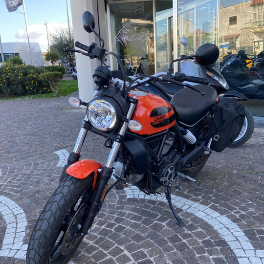 DUCATI SCRAMBLER 400 SIXTY 2 - 2019 - KM 21357