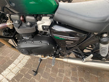 Carica l'immagine nel visualizzatore di Gallery, TRIUMPH SPEED TWIN 900 - 2024 - KM 11933