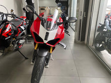 Carica l'immagine nel visualizzatore di Gallery, DUCATI PANIGALE V4 R - 2024 - KM 11408