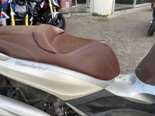 Carica l'immagine nel visualizzatore di Gallery, PIAGGIO BEVERLY 300 - 2010 - KM 17465