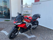 Carica l'immagine nel visualizzatore di Gallery, APRILIA TUONO V4 - 2024 - KM 13667