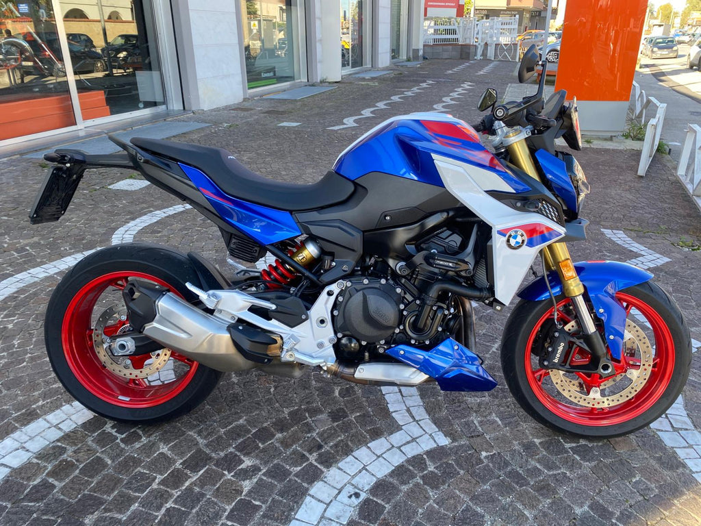 BMW F 900 R - 2025 - KM 9913