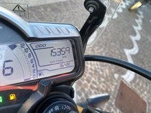 Carica l'immagine nel visualizzatore di Gallery, TRIUMPH SCRAMBLER 400 X - 2025 - KM 15359