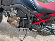 Carica l'immagine nel visualizzatore di Gallery, HONDA AFRICA TWIN 1100 - 2019 - KM 42403
