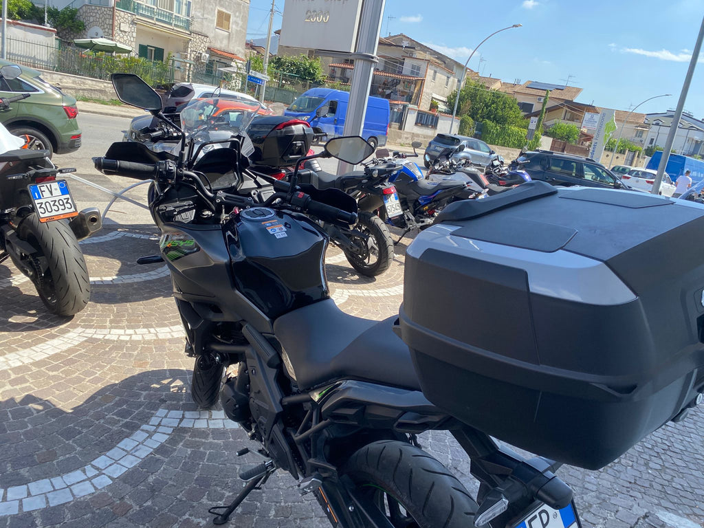 KAWASAKI VERSYS 650 - 2025 - KM 8974