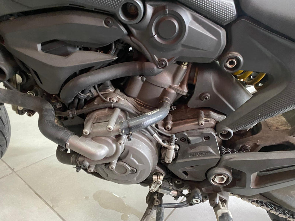 DUCATI MONSTER 937 + - 2022 - KM 18121