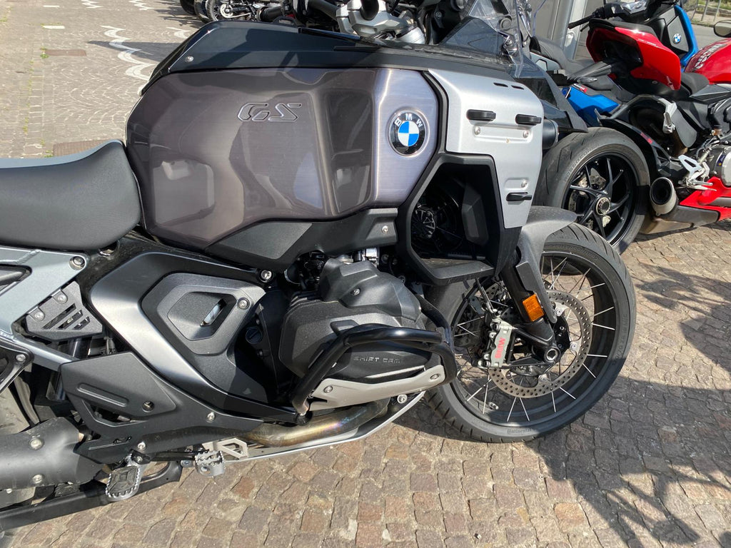 BMW R 1300 GS ADVENTURE TRIPLE BLACK - 2025 - KM 5996