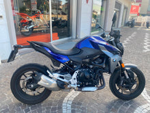 Carica l'immagine nel visualizzatore di Gallery, BMW F 900 R - 2020 - KM 31742