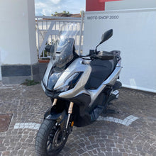 Carica l'immagine nel visualizzatore di Gallery, HONDA ADV 350 - 2022 - KM 14875
