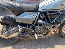 Carica l'immagine nel visualizzatore di Gallery, DUCATI SCRAMBLER 800 ICON - 2021 - KM 21151