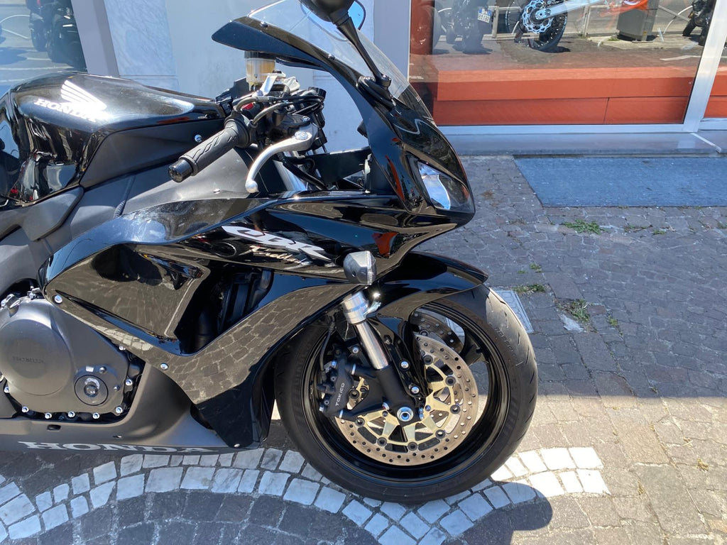 HONDA CBR 1000 RR FIREBLADE - 2006 - KM 7473