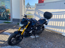 Carica l'immagine nel visualizzatore di Gallery, BMW G 310 R - 2024 - KM 16971