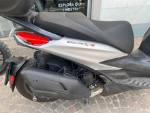 Carica l'immagine nel visualizzatore di Gallery, PIAGGIO BEVERLY 400 S - 2025 - KM 22932