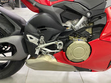 Carica l&#39;immagine nel visualizzatore di Gallery, DUCATI PANIGALE V4 - 2025 - KM 3332
