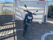 Carica l'immagine nel visualizzatore di Gallery, YAMAHA MT 07 - 2018 - KM 37288