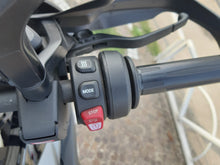 Carica l&#39;immagine nel visualizzatore di Gallery, BMW R 1250 GS - 2023 - KM 17037
