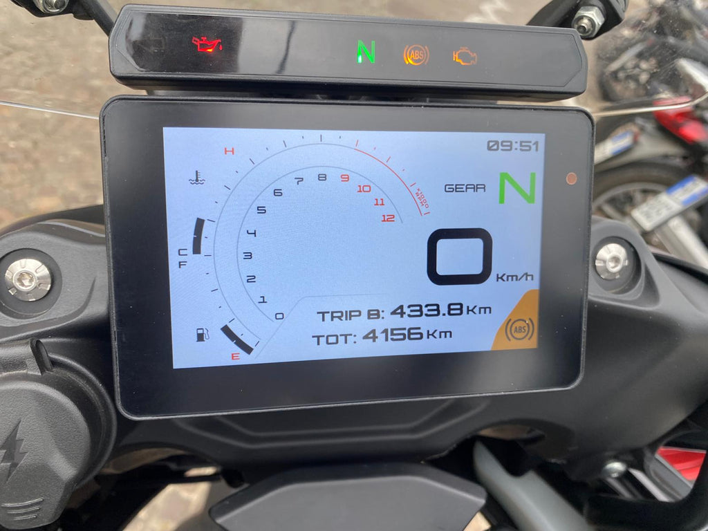 BENELLI TRK 702 - 2025 - KM 4156