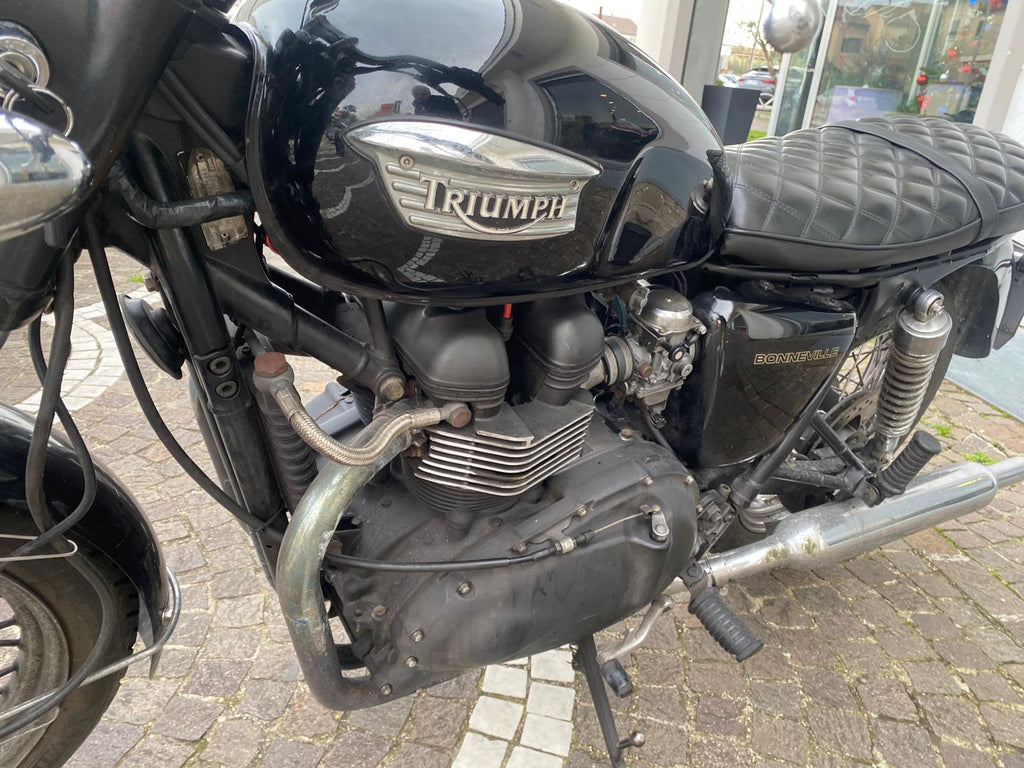 TRIUMPH BONNEVILLE T100 - 2006 - KM 76428