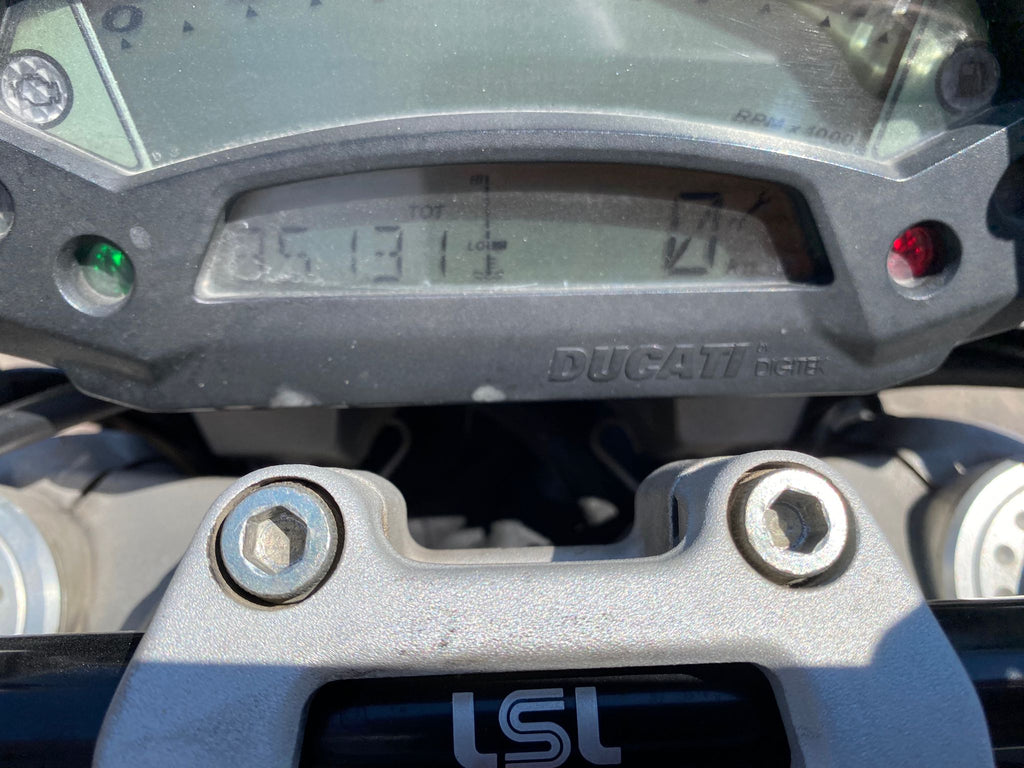 DUCATI MONSTER 696 - 2009 - KM 35131