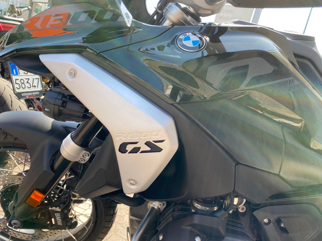BMW R 1300 GS TRIPLE BLACK - 2025 - KM 3398