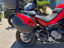Carica l'immagine nel visualizzatore di Gallery, DUCATI MULTISTRADA V2 S - 2024 - KM 2135