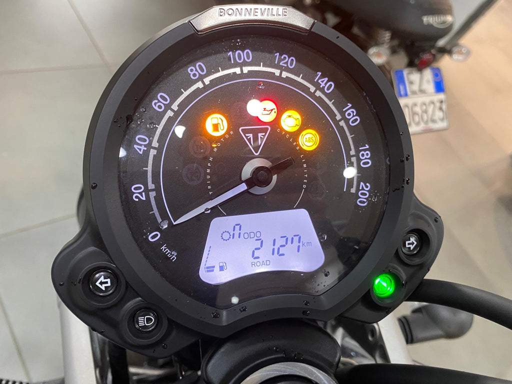 TRIUMPH SCRAMBLER 900 - 2024 - KM 2127