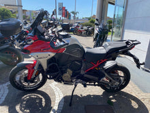 Carica l'immagine nel visualizzatore di Gallery, DUCATI MULTISTRADA V4 RALLY - 2026 - KM 7530