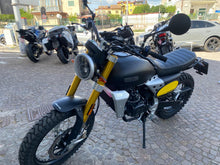 Carica l&#39;immagine nel visualizzatore di Gallery, FANTIC CABALLERO 125 SCRAMBLER - 2024 - KM 612